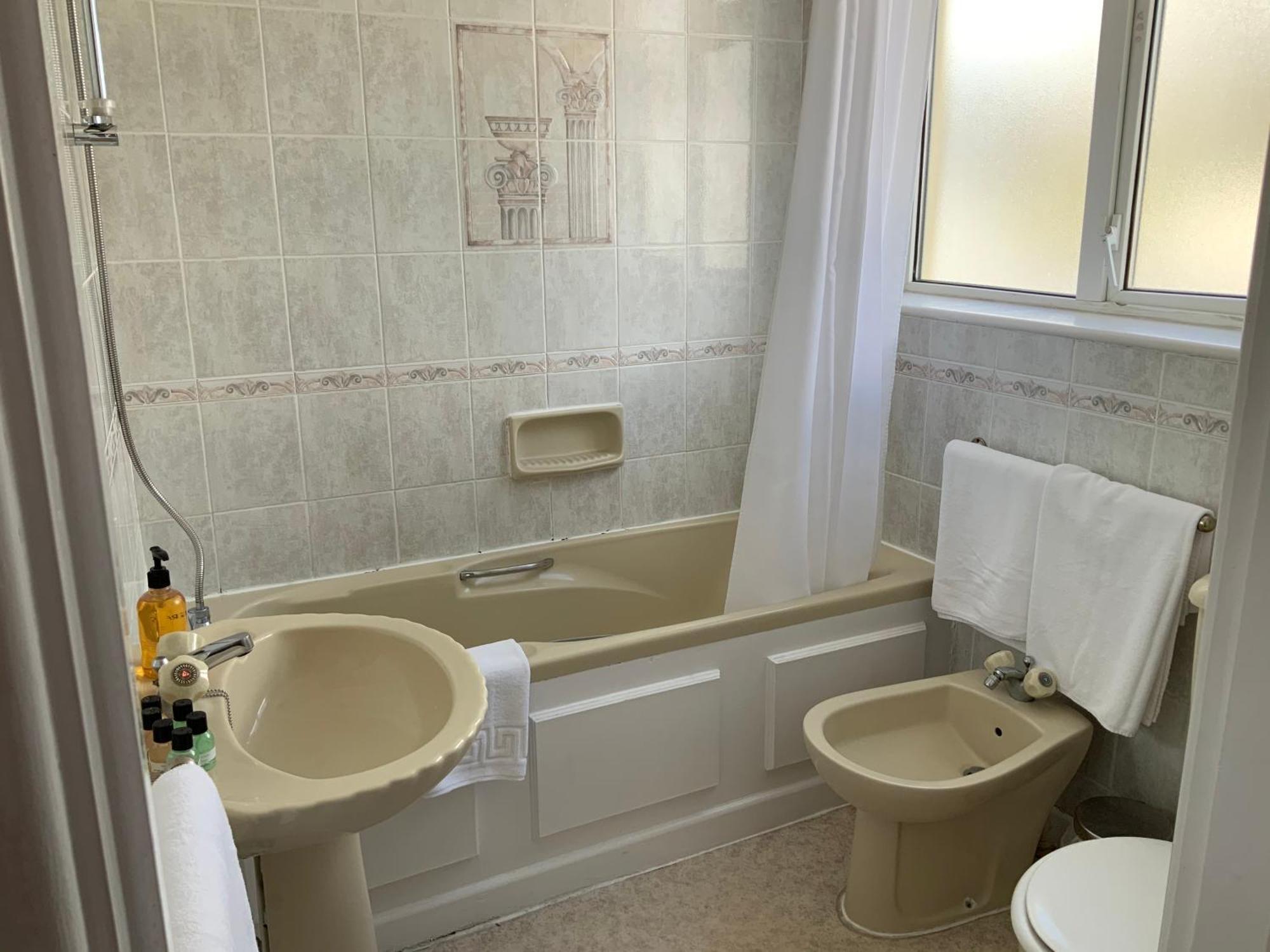 Marina Metro Hotel Saint Helier Jersey Kamer foto